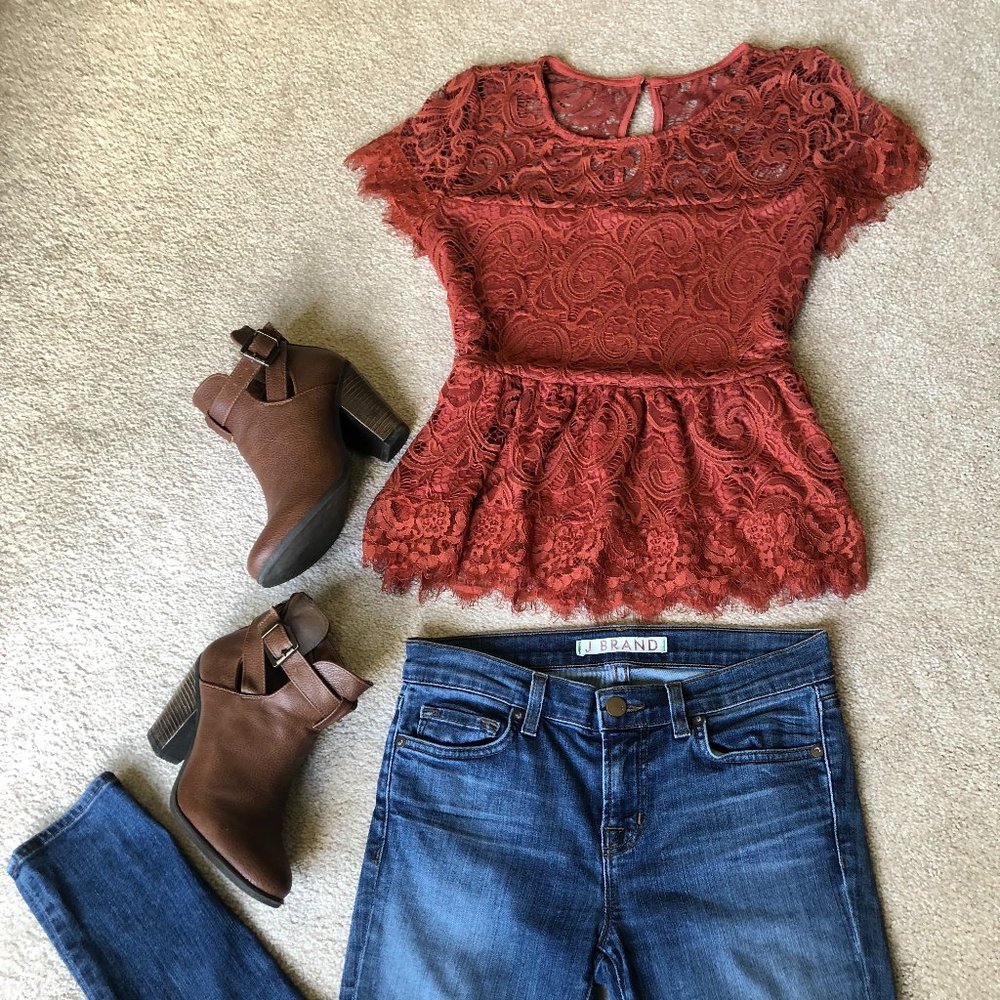 Orange/Rust faux lace blouse size medium